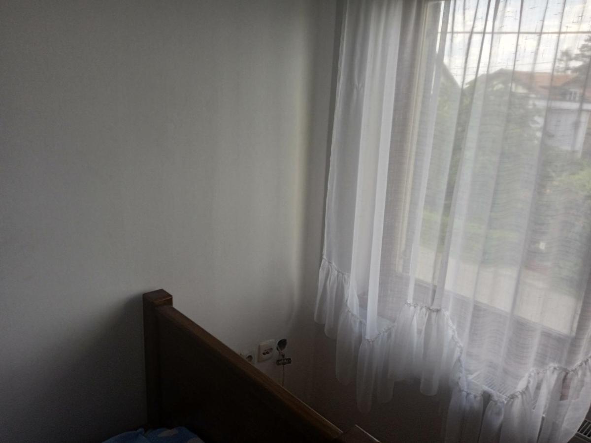 Apartamento Sobe Nevenka Vrnjačka Banja Exterior foto