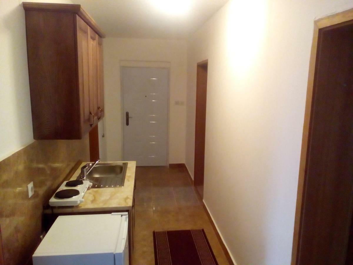 Apartamento Sobe Nevenka Vrnjačka Banja Exterior foto